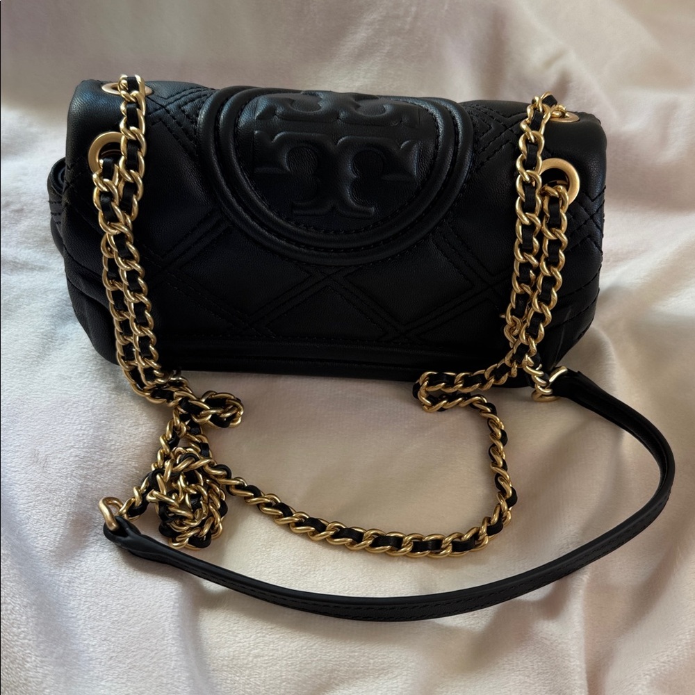 Tory Burch Black Quilted Shoulder Bag